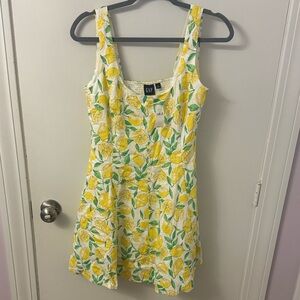 GAP Women’s Linen Blend Lemon Mini Dress, NWT. Size Small.